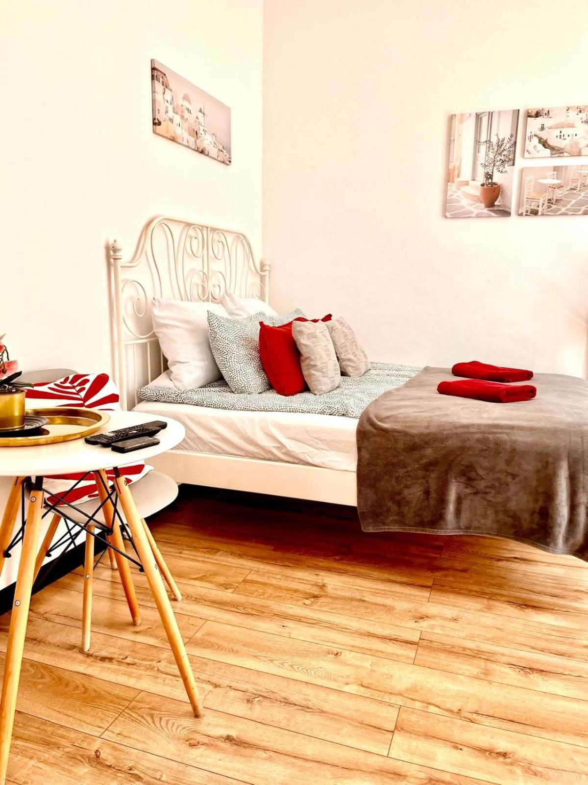 Best 1 Room Condo In Warszawa Center Екстериор снимка